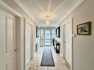 Photo 13- click for photo gallery